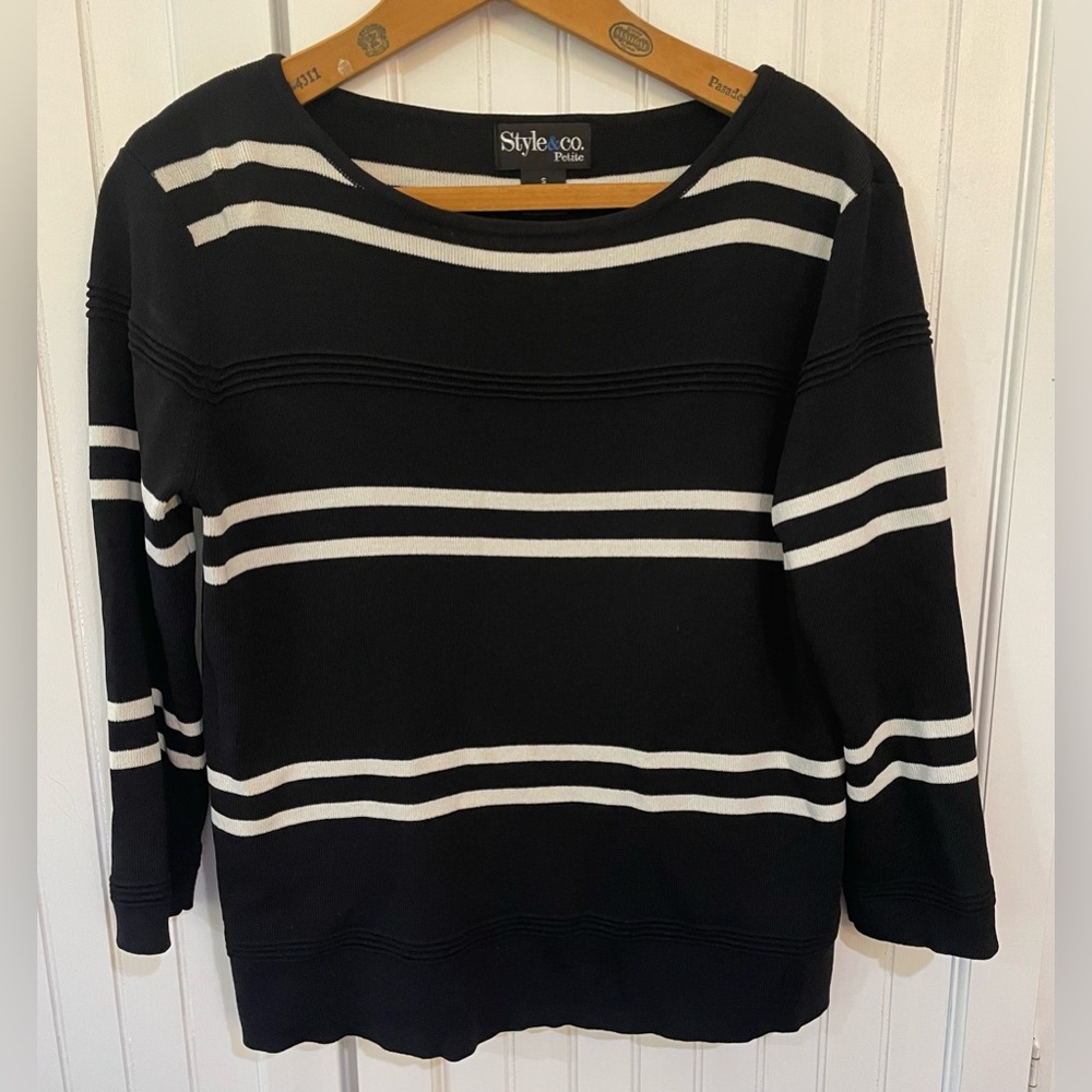 Women’s Style & Co Black & White Stripe Sweater - Size Petite Small